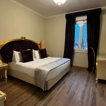 Zanhotel Tre Vecchi מלון בולוניה