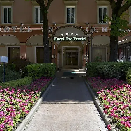 מלון Zanhotel Tre Vecchi 4*
