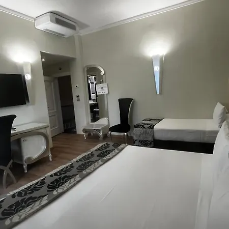 زانهوتل تري فيتشي 4* بولونيا
